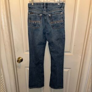 ARIAT Women’s B4 Relaxed Distressed Denim Jeans. Sz 14. Waist 28. Inseam 30.